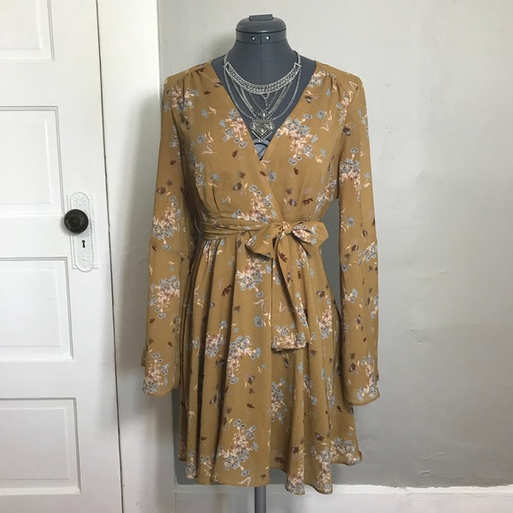 Free People Floral Mustard Bell Sleeve Hippy Dress - Picture 3 of 8